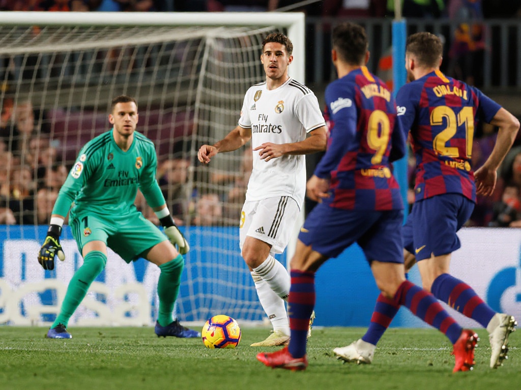 求都不尽相 求都不尽相